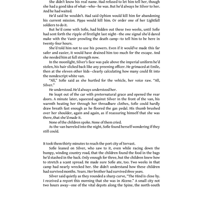 Книга на английском языке "House of sky and breath", Sarah J. Maas - 7