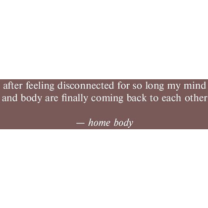 Книга "Home body. Белые стихи, которые обнимают и дарят любовь", Каур Рупи - 4