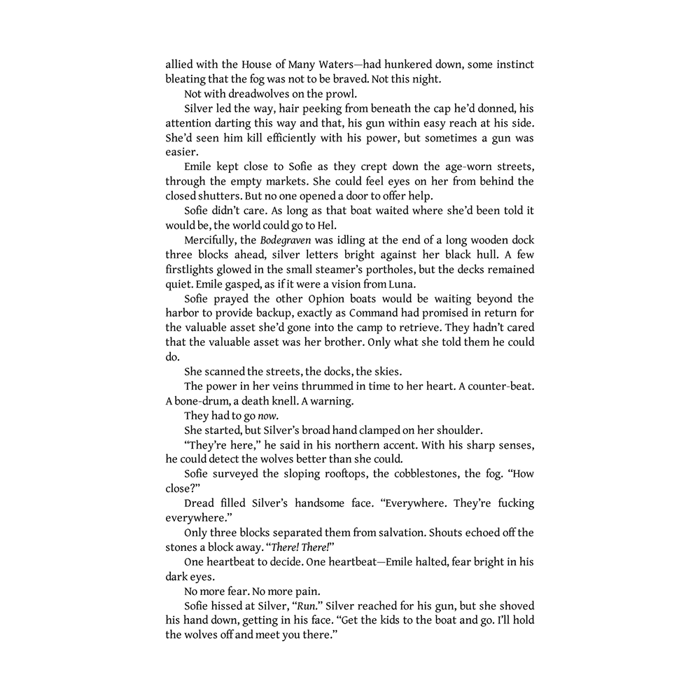 Книга на английском языке "House of sky and breath", Sarah J. Maas - 9